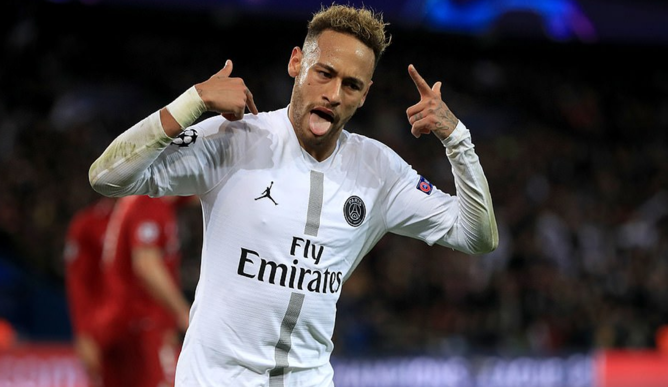 乐鱼体育-内马尔在SKT比赛中战术调整，刷新纪录引发热议！上演精彩一战-乐鱼体育