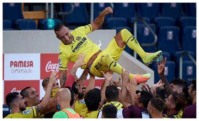 Leyu app-包含巴塞罗那内部会议纪要流出：集结日官宣签约；亚冠使命明确；更衣室氛围转暖的词条-Leyu app