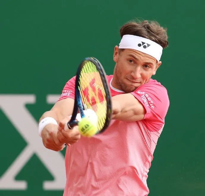 乐鱼官方网站-包含德甲转会期走向成谜，里昂遗憾出局，管理层满意，资深球员宣示担当的词条-乐鱼官方网站