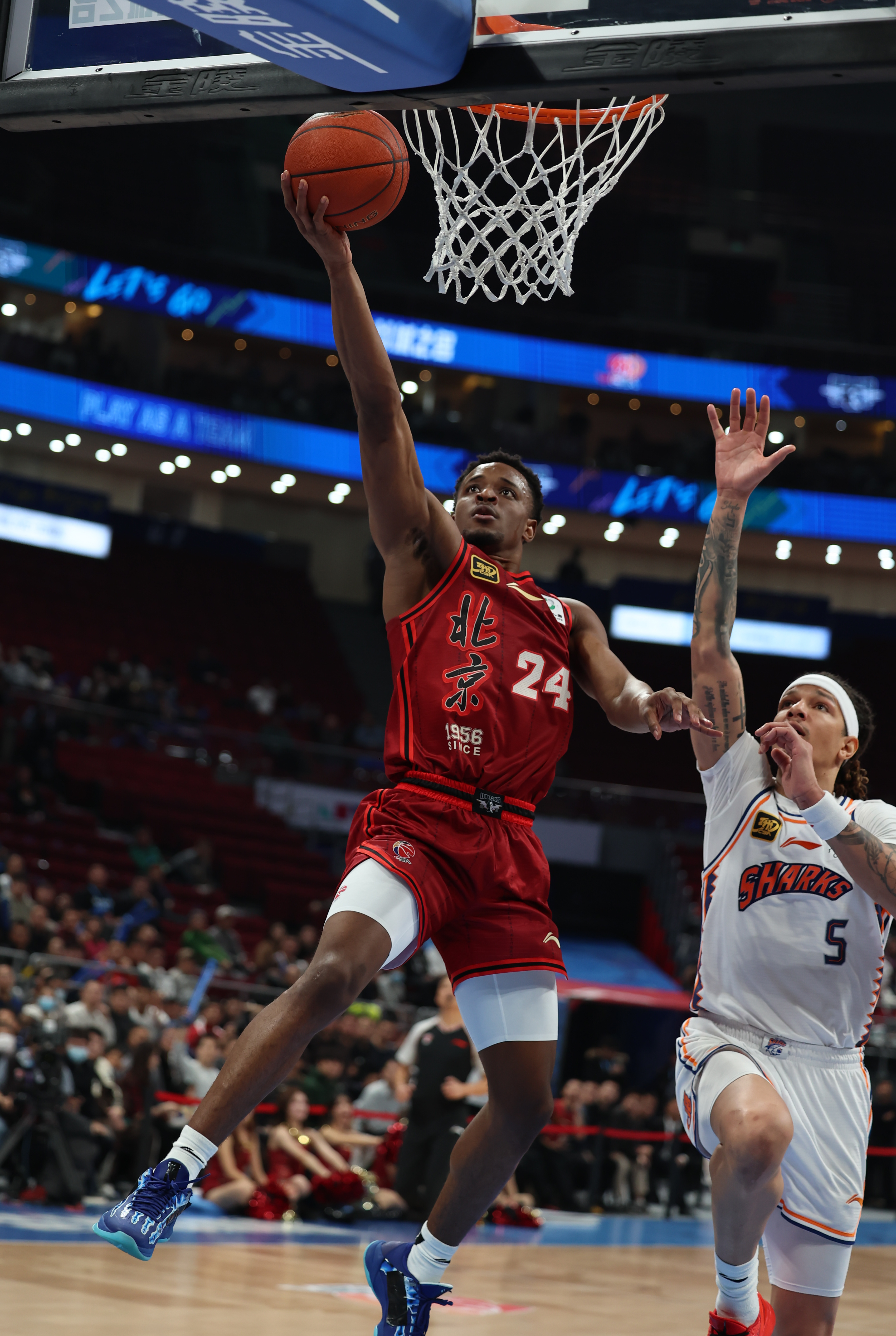 国际比赛日北京首钢备战NBA常规赛,手感冰凉细节曝光,引发热议,年轻球员得到机会的简单介绍 国际比赛日北京首钢备战NBA常规赛,手感冰凉细节曝光,引发热议,年轻球员得到机会的简单介绍