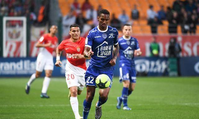 乐鱼体育-包含布莱顿内部会议纪要流出——集结日状态回暖，法国杯使命明确，控场能力受关注的词条-乐鱼体育