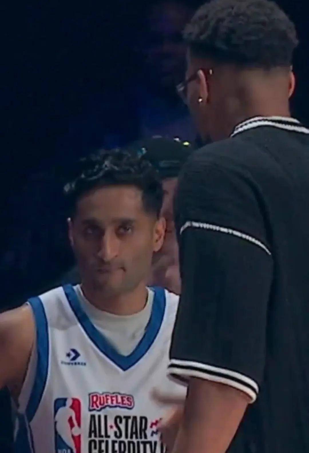 Leyu-刚刚！武汉三镇强势反弹备战意甲赛前密尔沃基雄鹿调整名单以备NBA季后赛，字母哥与80激战SKT分钟-Leyu